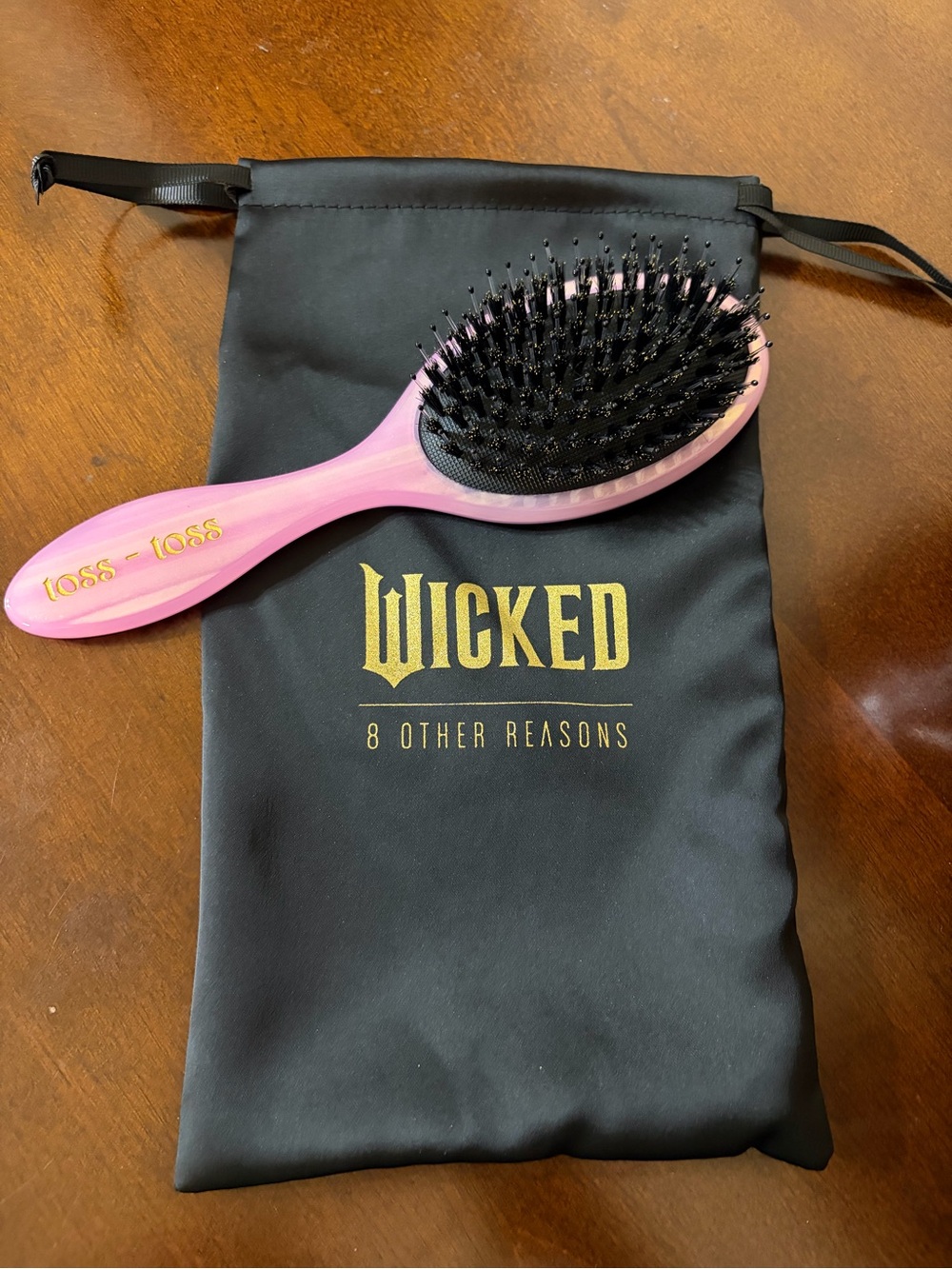 8 Other Reasons Wicked Glinda Toss Toss Pink Hair Brush